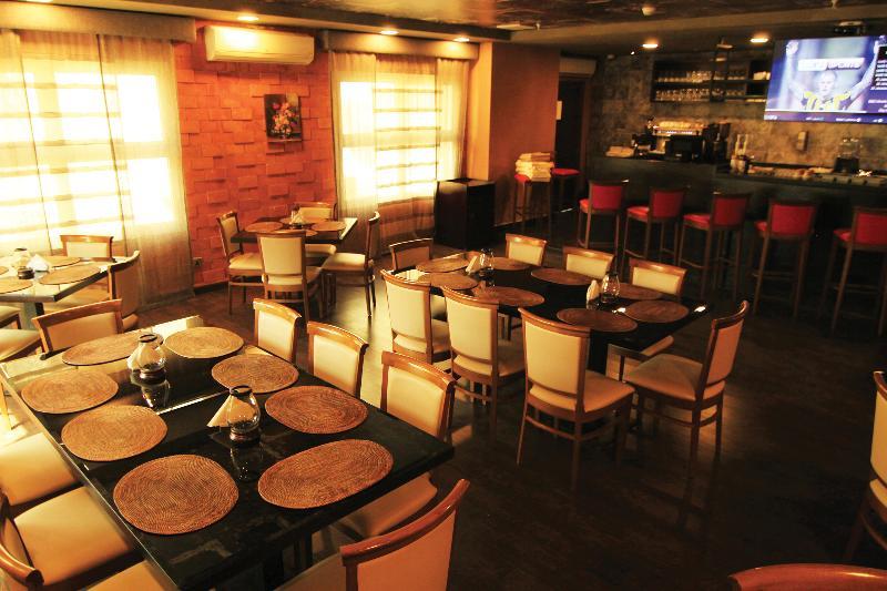 Al Muhaidb Al Takhassosi Abaqrino Riyad Extérieur photo