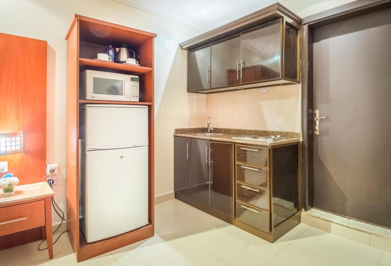 Al Muhaidb Al Takhassosi Abaqrino Riyad Extérieur photo